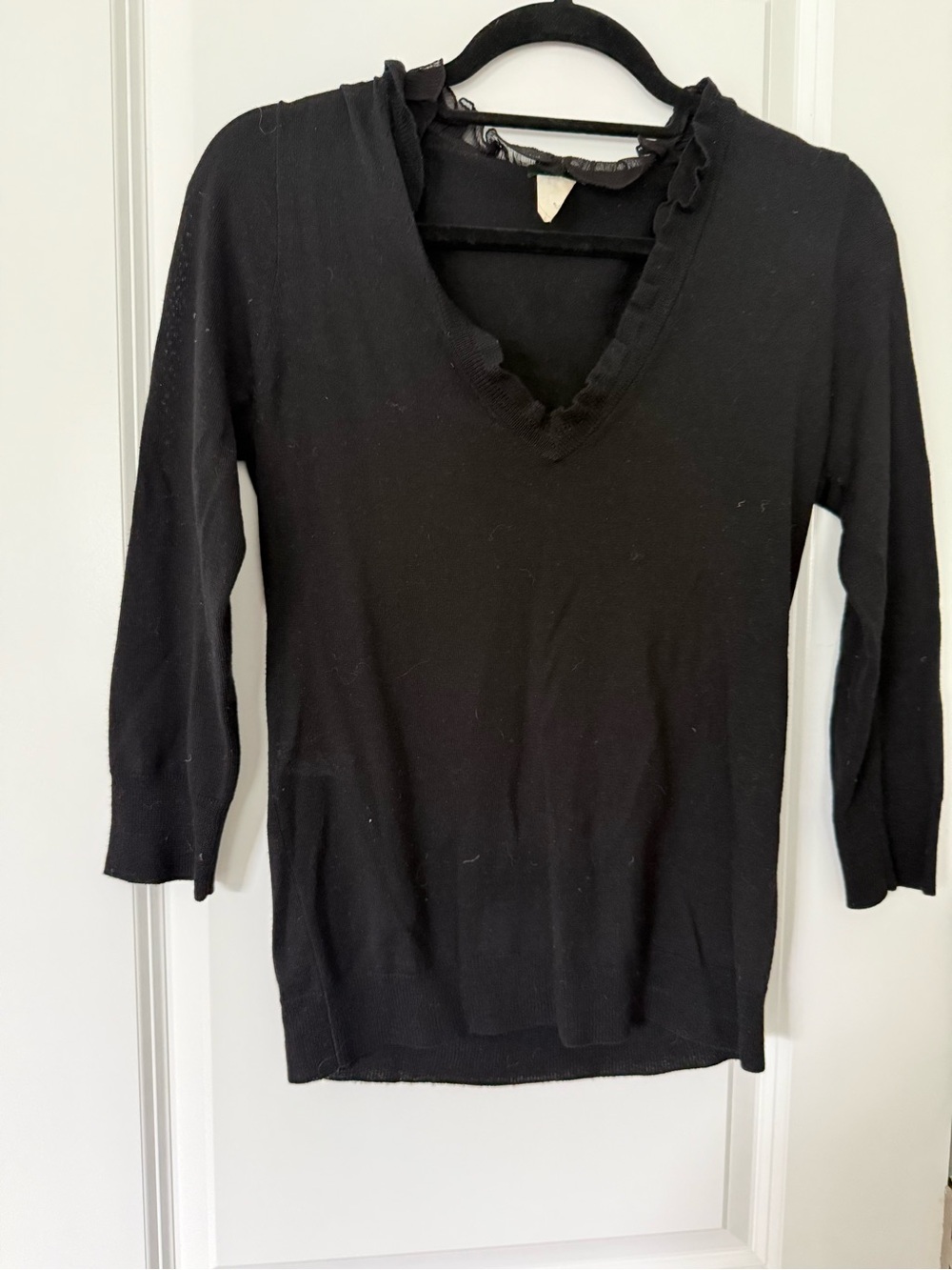 J. CrewBlack V-Neck Women's Sweater - Classic Lightweight Knit